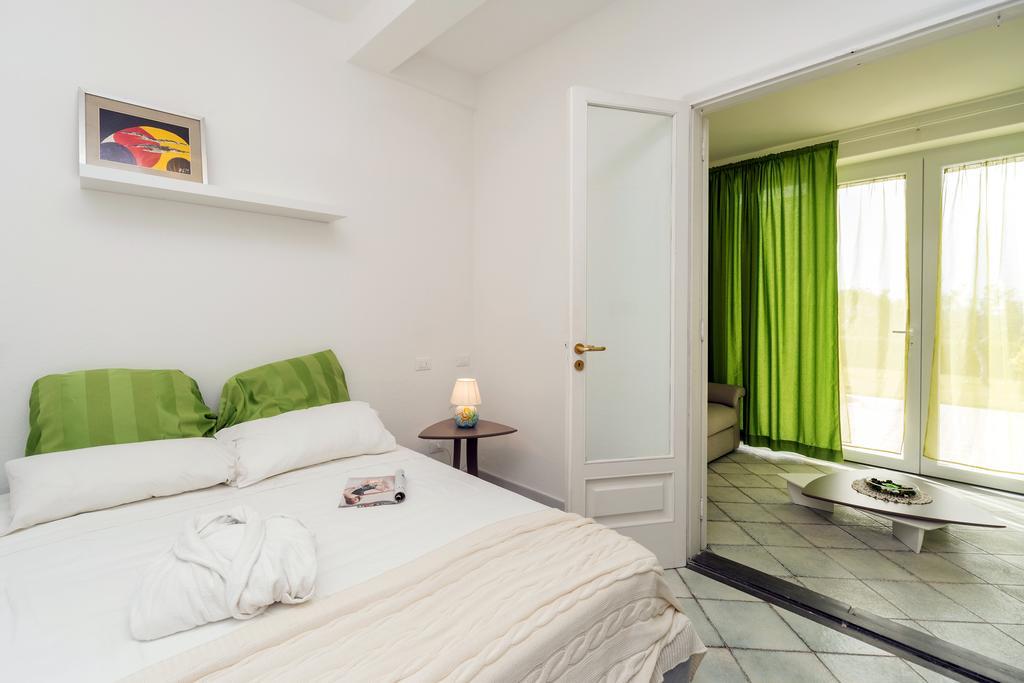 Forio di Ischia Relais Romildanna B&B 객실 사진